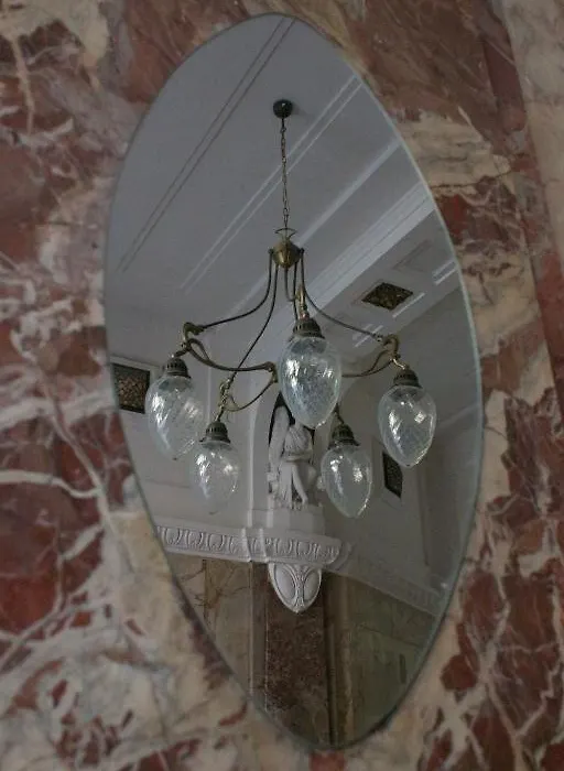 Arta Lenz Hotel-1